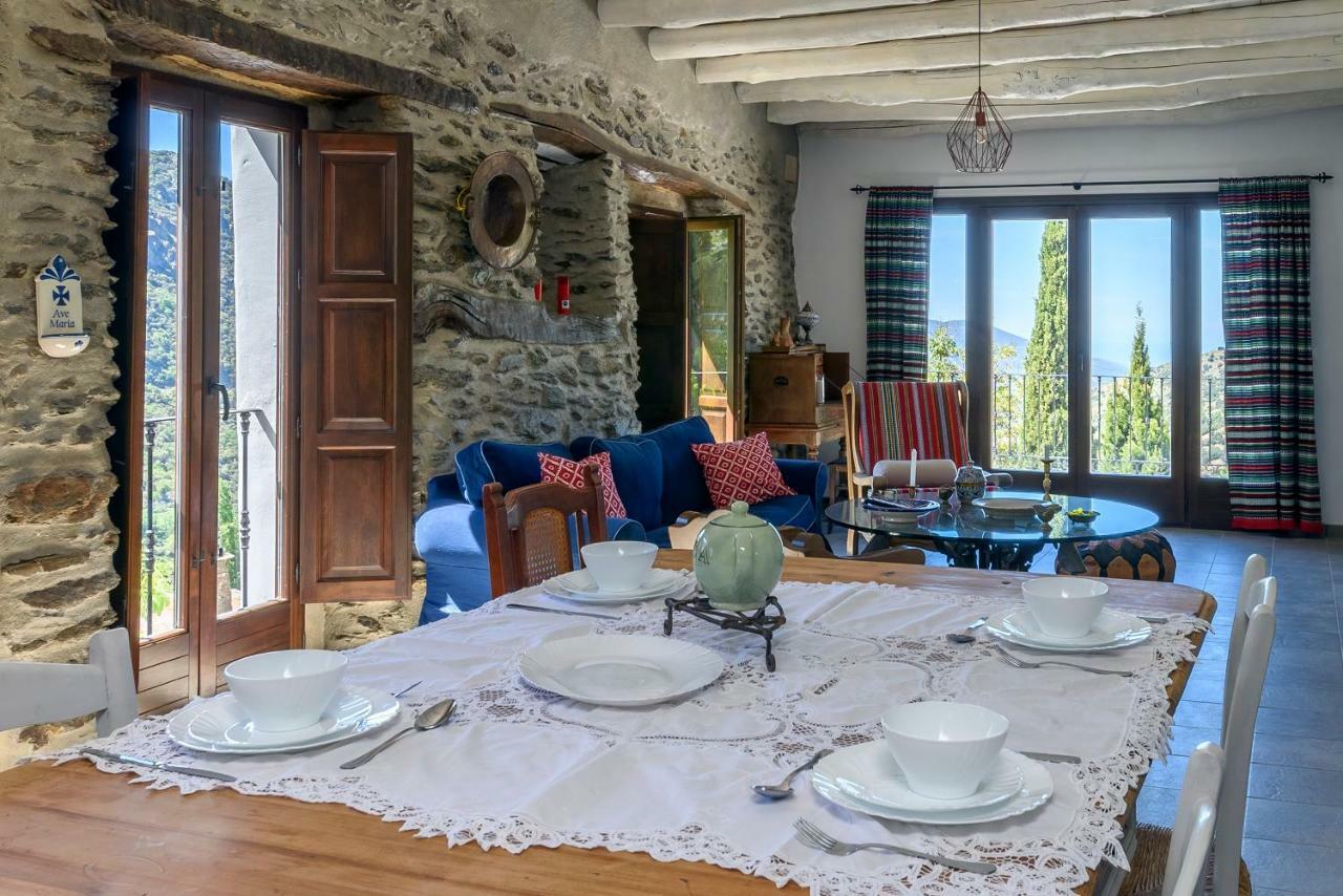 Casa Cecilia Apartment Bubion Bagian luar foto