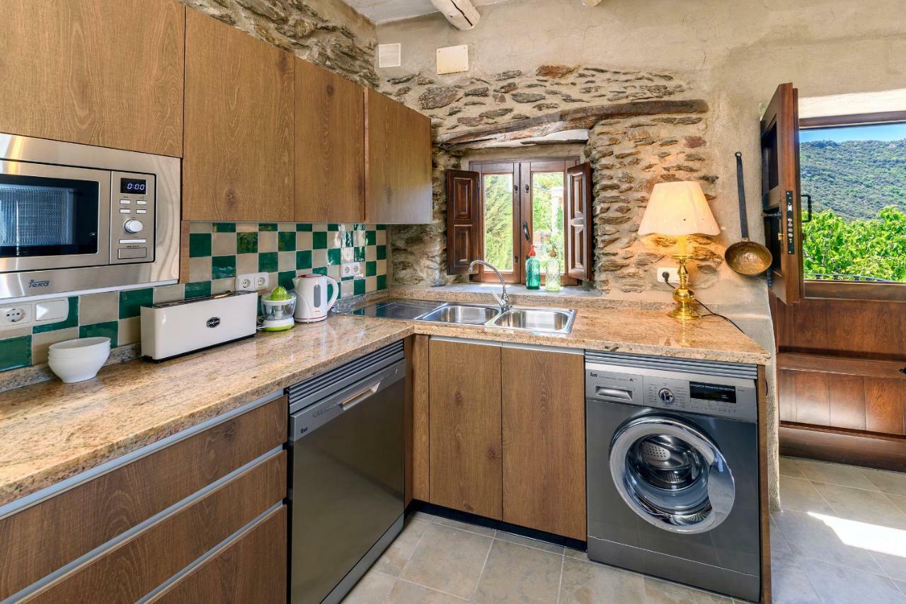Casa Cecilia Apartment Bubion Bagian luar foto