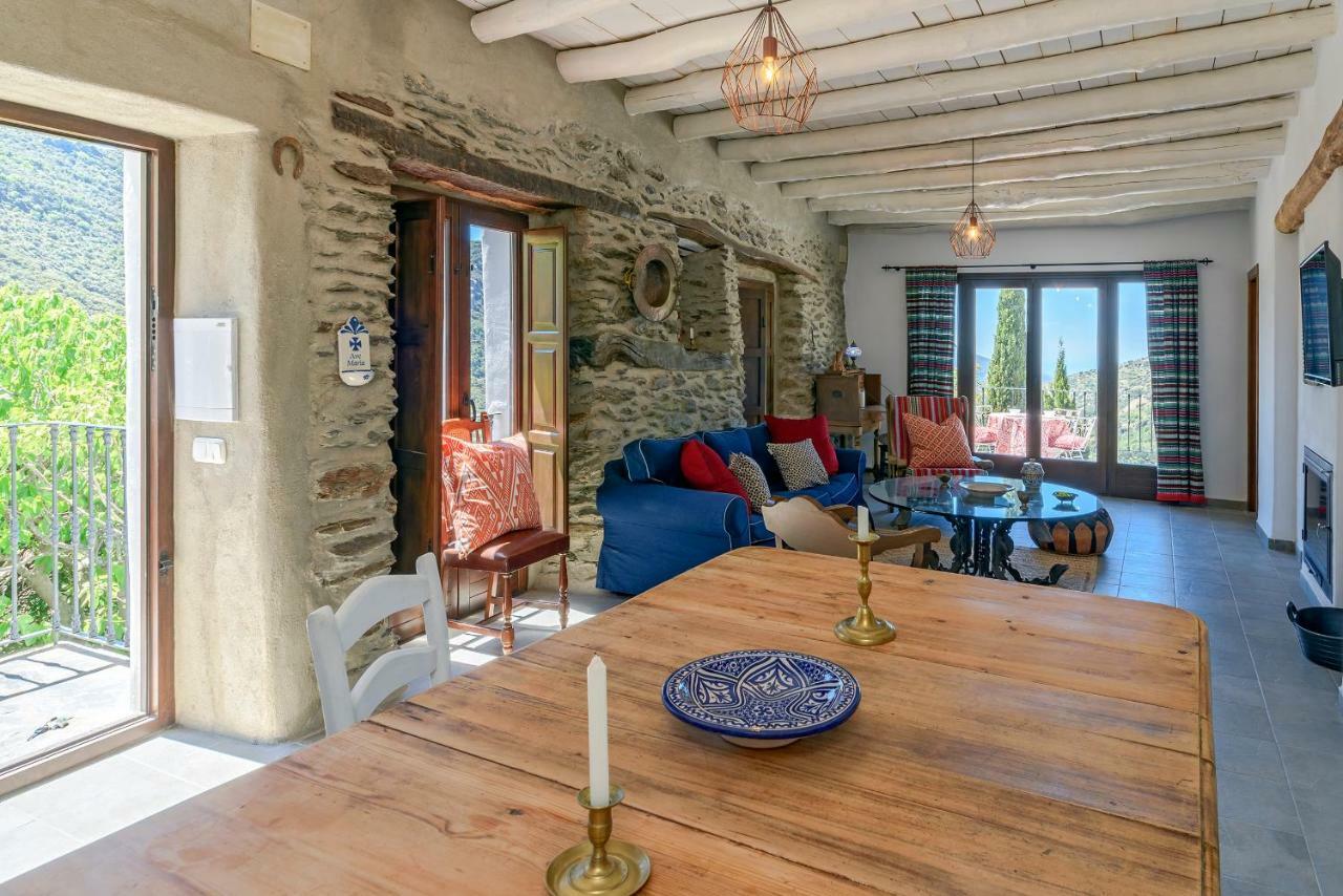 Casa Cecilia Apartment Bubion Bagian luar foto