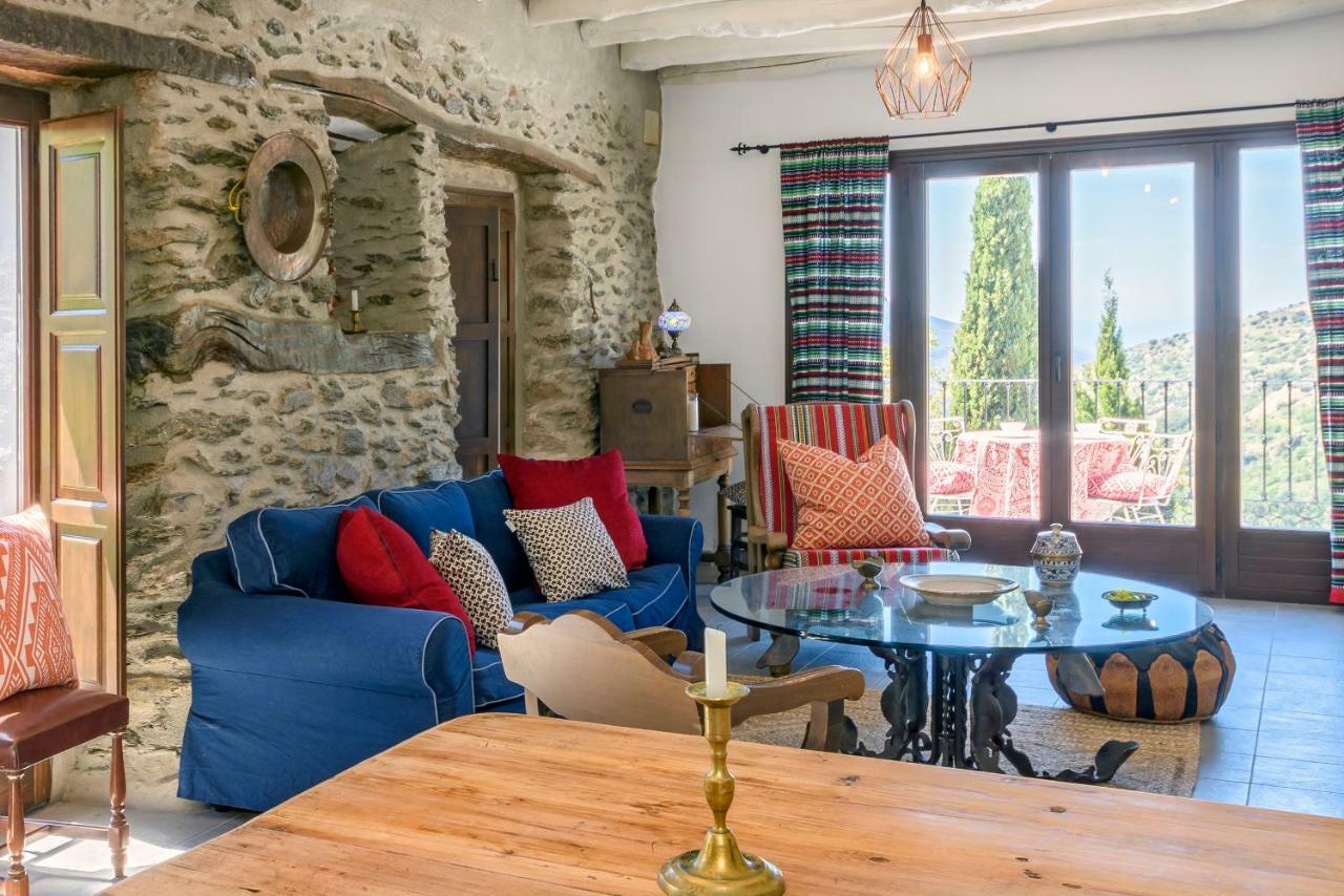 Casa Cecilia Apartment Bubion Bagian luar foto