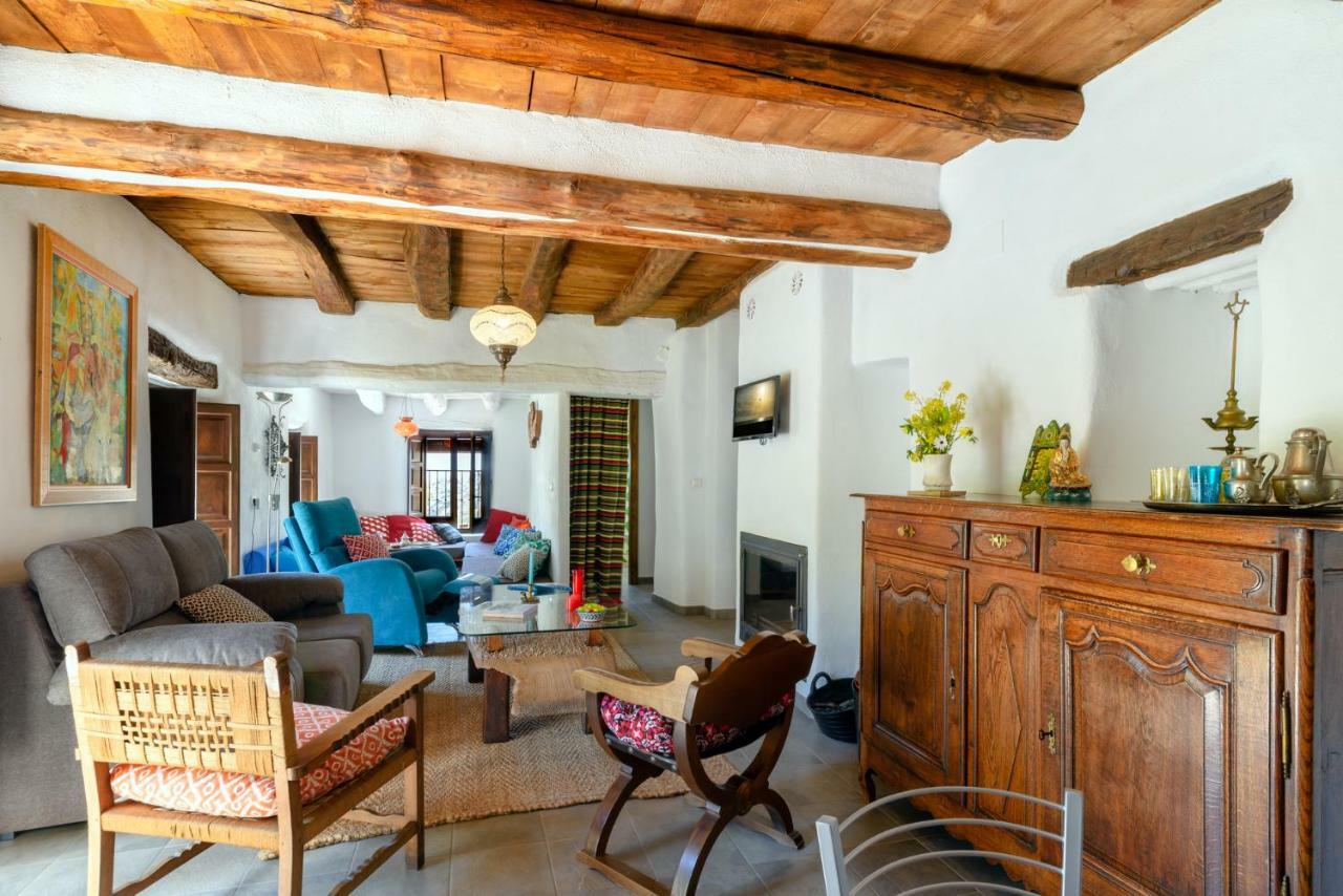 Casa Cecilia Apartment Bubion Bagian luar foto